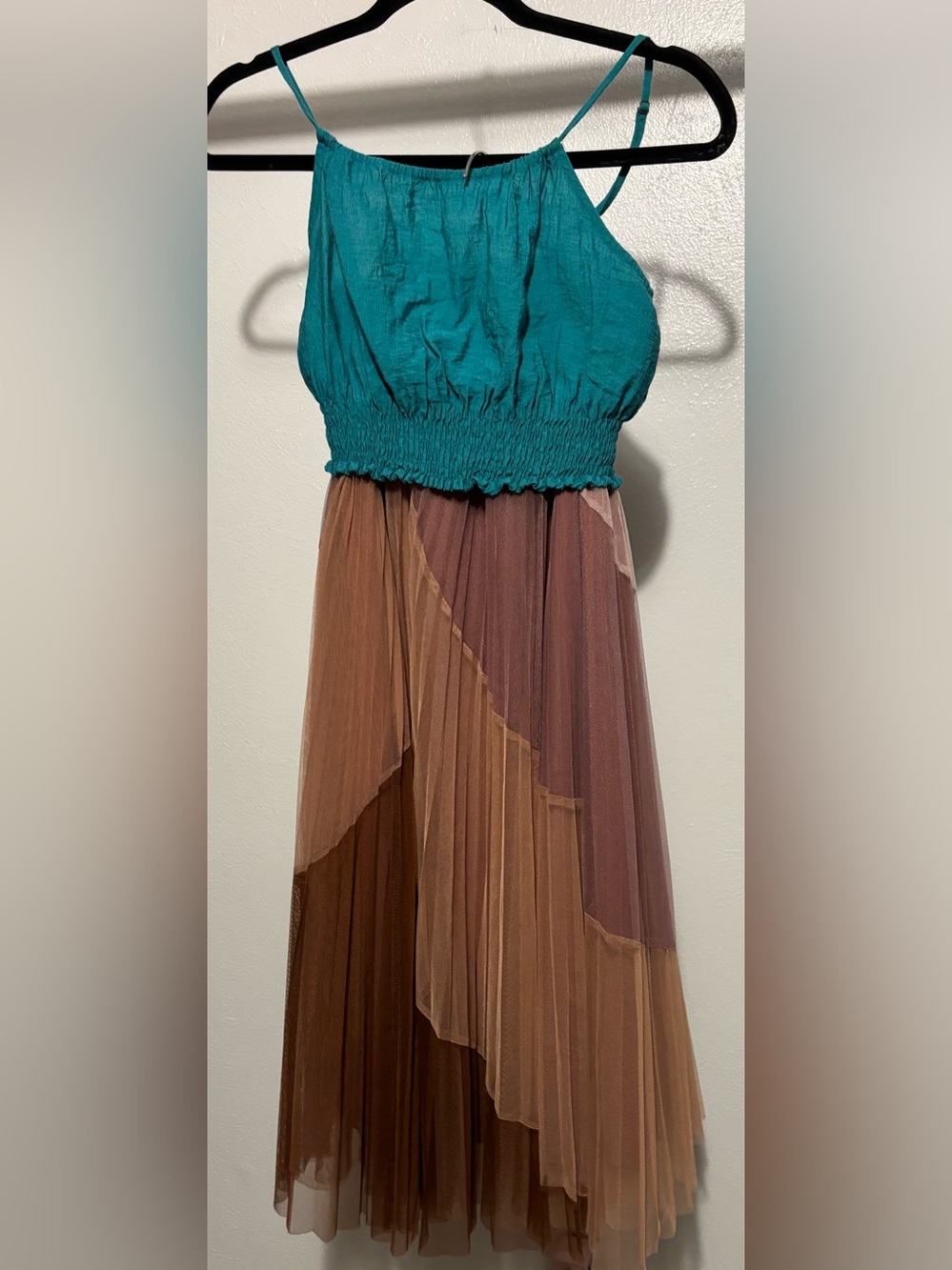 Sky and Sparrow Teal Smocked Waist Camisole